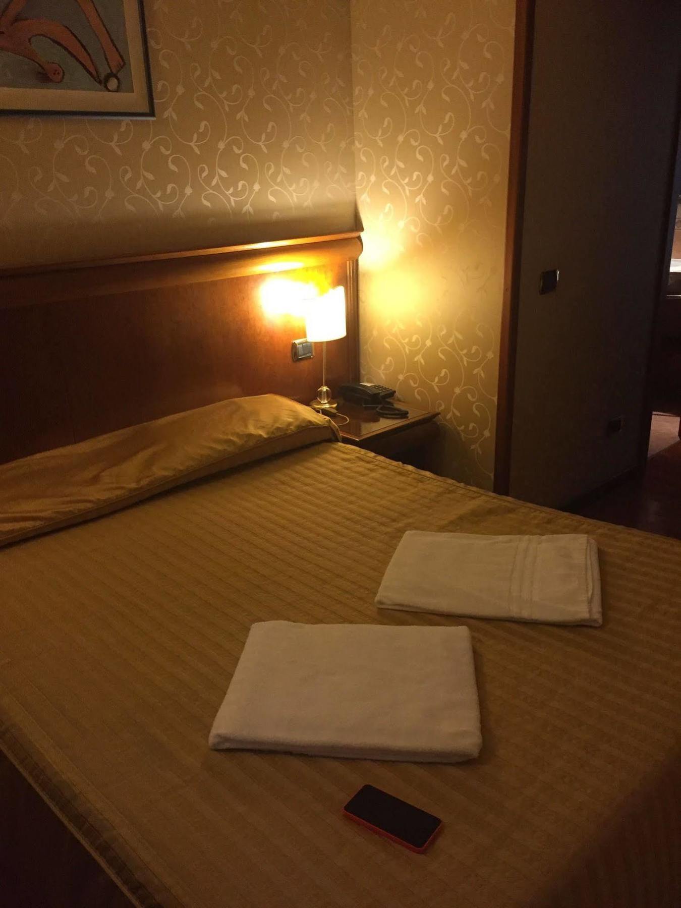 Hotel Divine Roma Ngoại thất bức ảnh