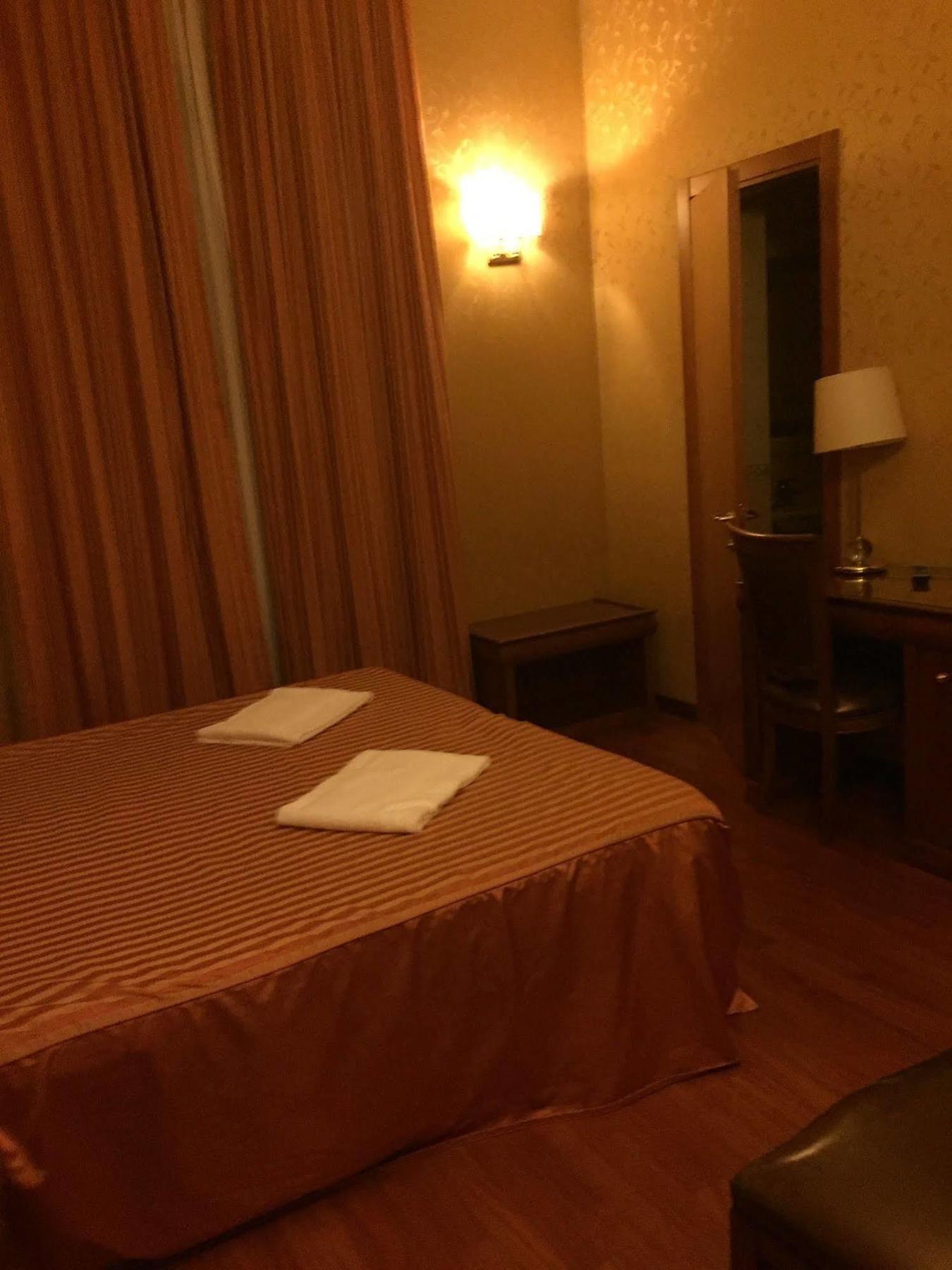 Hotel Divine Roma Ngoại thất bức ảnh